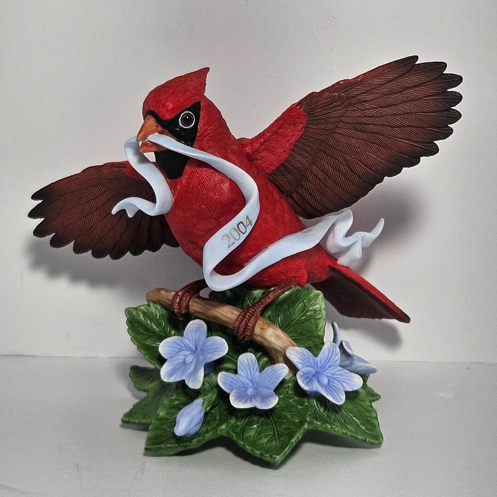 Lenox 2004 Cardinal Limited Edition Fine Porcelain Figurine Red Bird Blue Flower